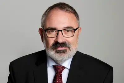 Portrait Herr Dr. Eltges